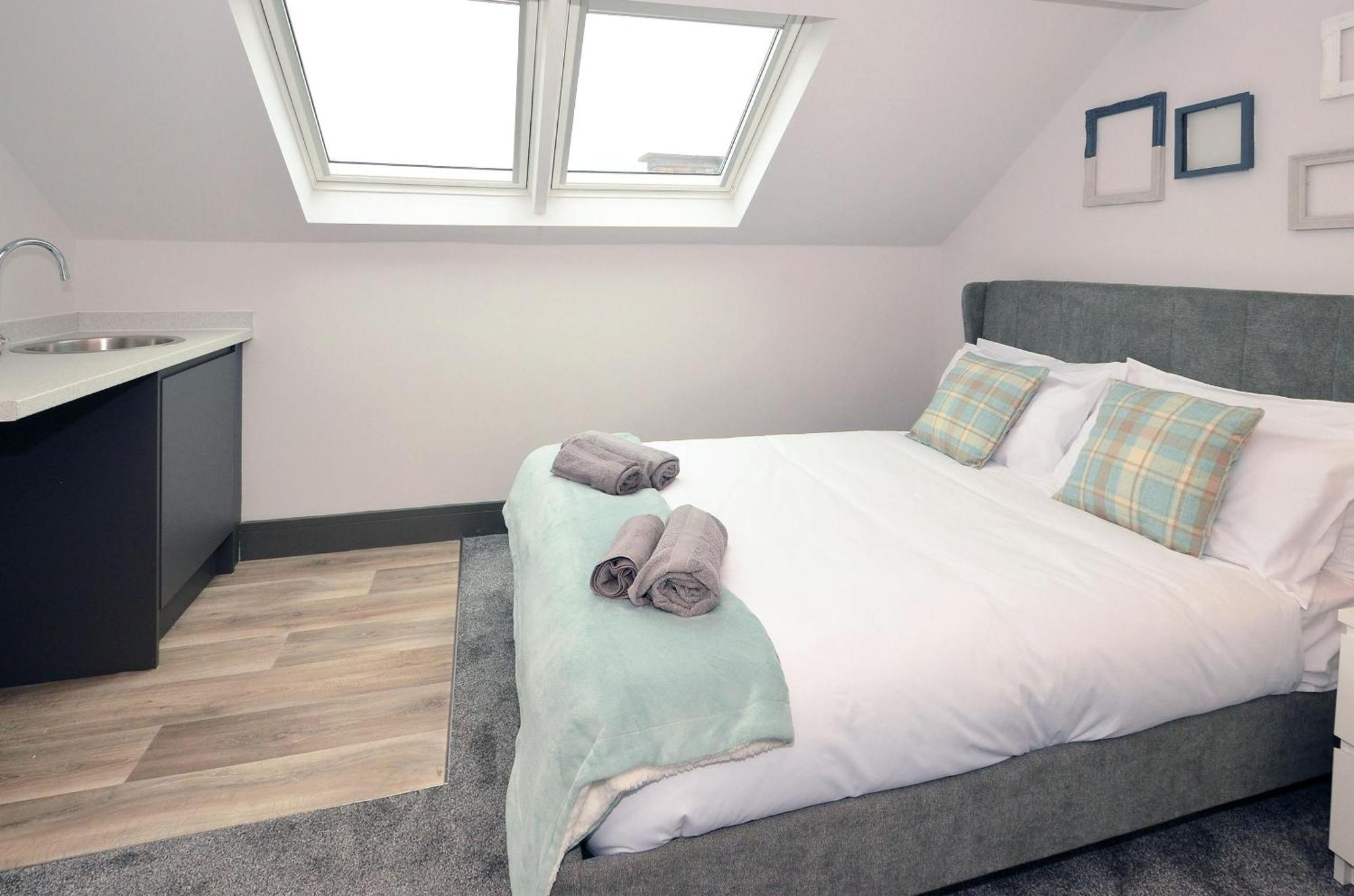 Townhouse Plus @ London Road Stoke Exteriör bild