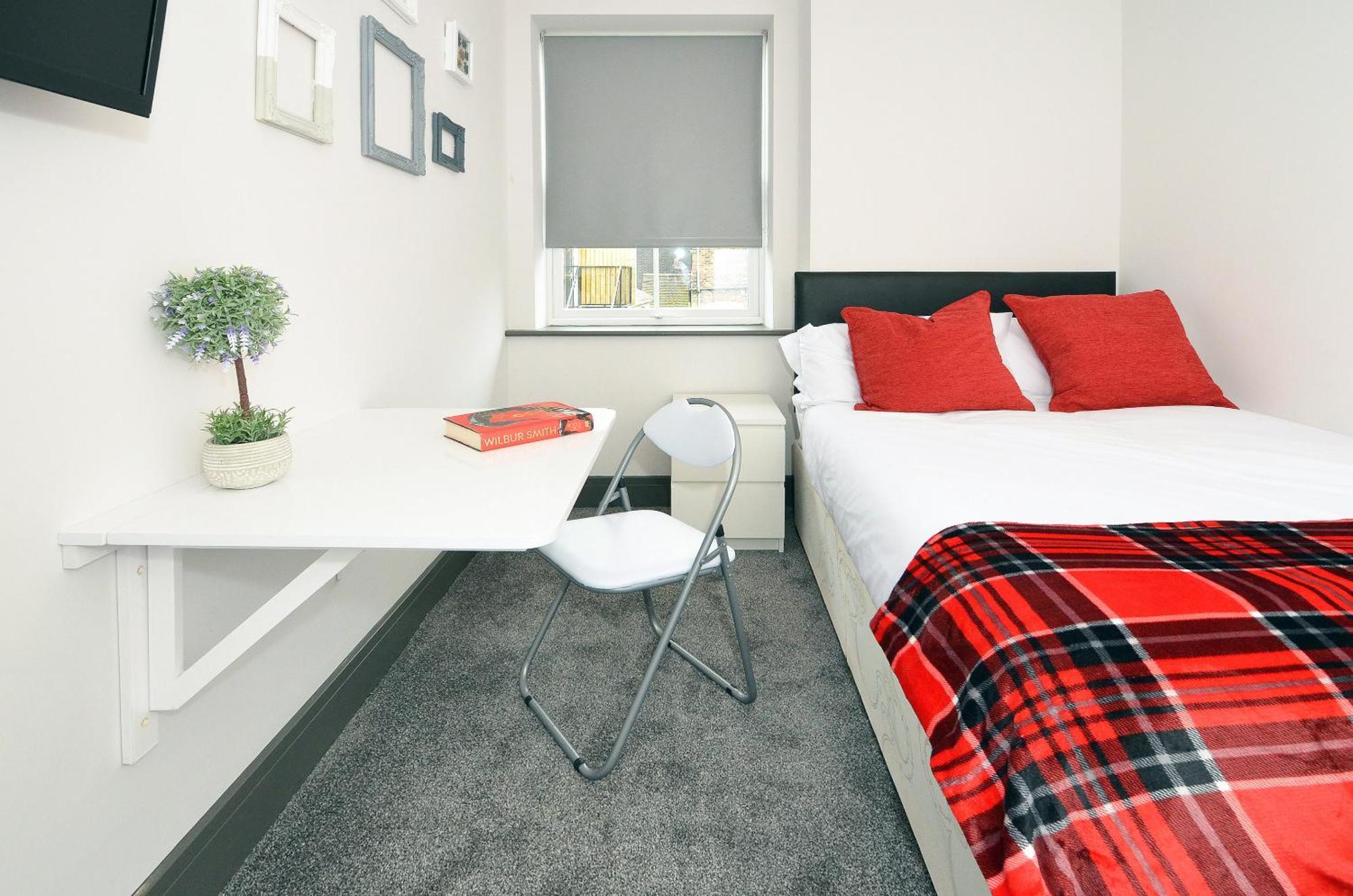 Townhouse Plus @ London Road Stoke Exteriör bild